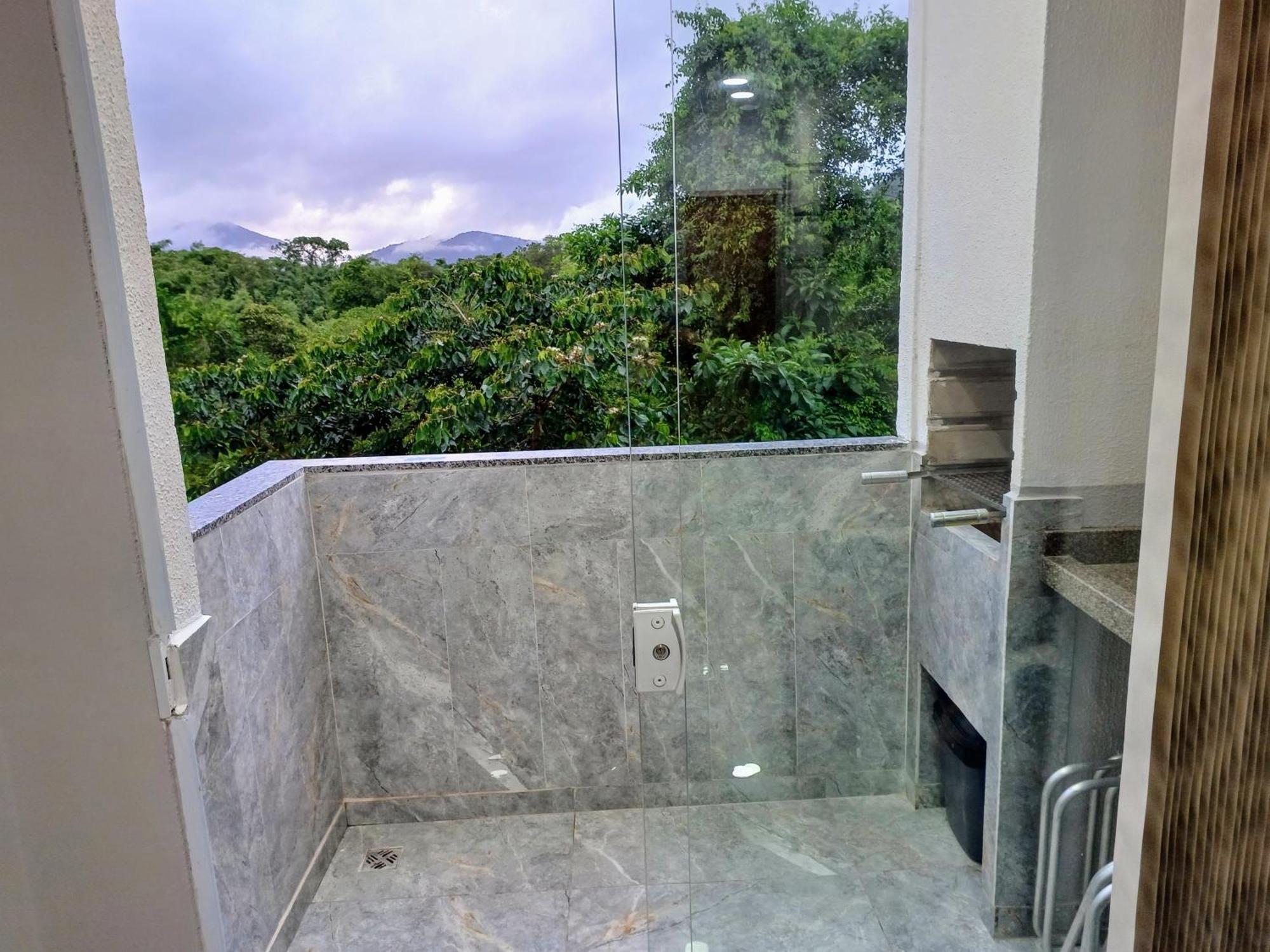 Apartamento Conforto E Excelente Localizacao Em - Pereque-acu
