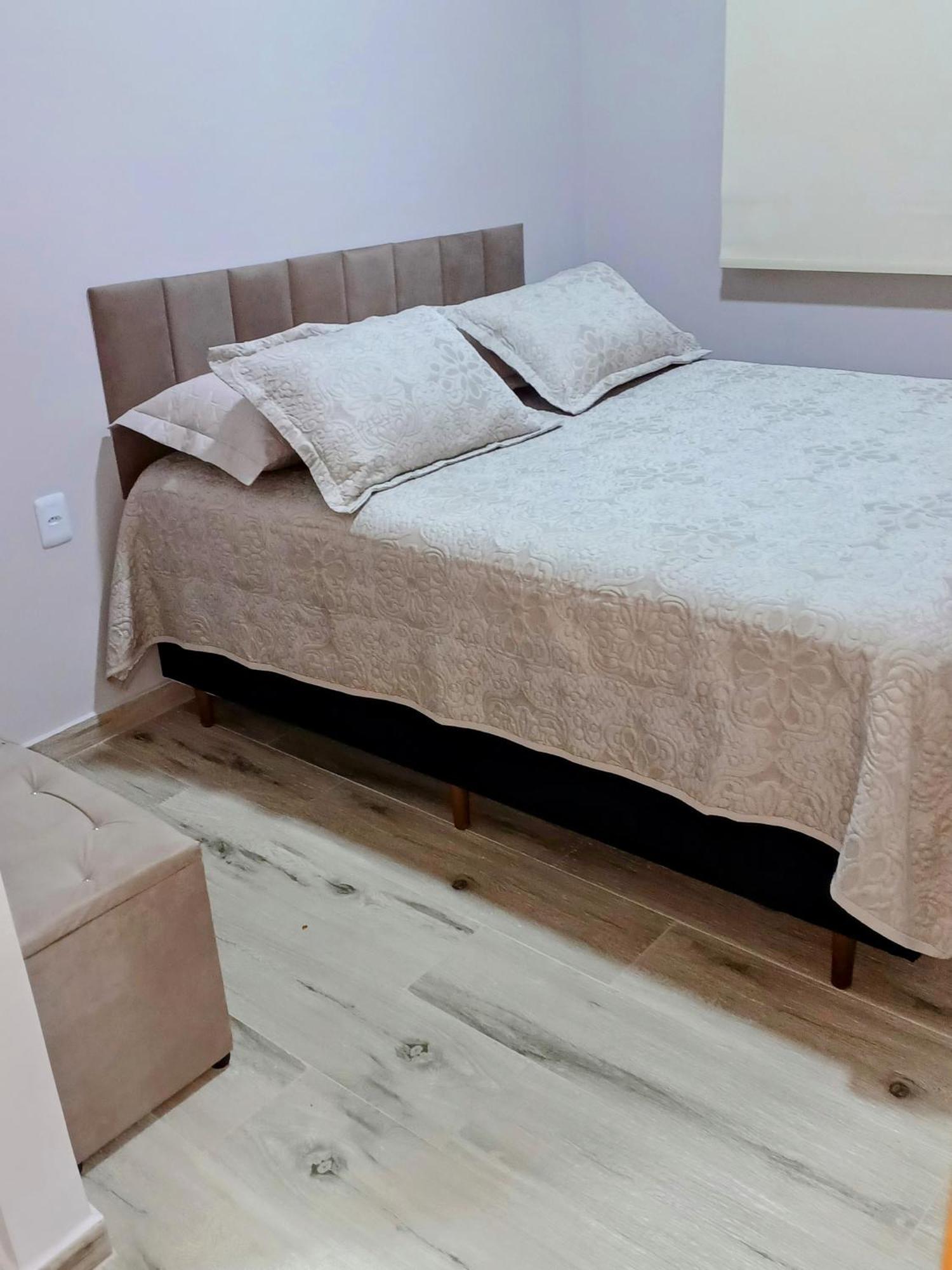 Conforto E Excelente Localizacao Em - Pereque-acu Apartamento *